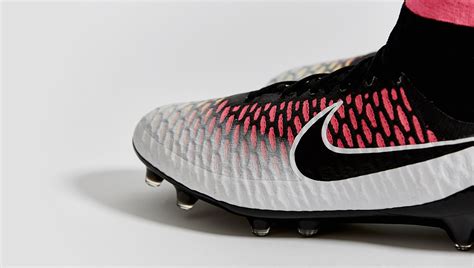 nike magista onda fg weiß radiant reveal|Nike Magista Obra Radiant Reveal .